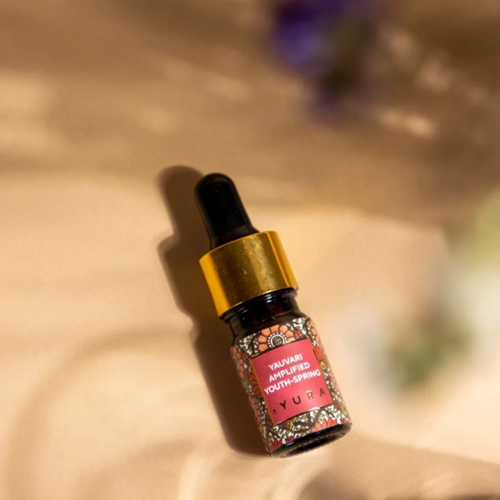 Mini Yauvari Amplified Youth Spring - iYURA - Face Moisturizing Oil with Black Gram - Image 3